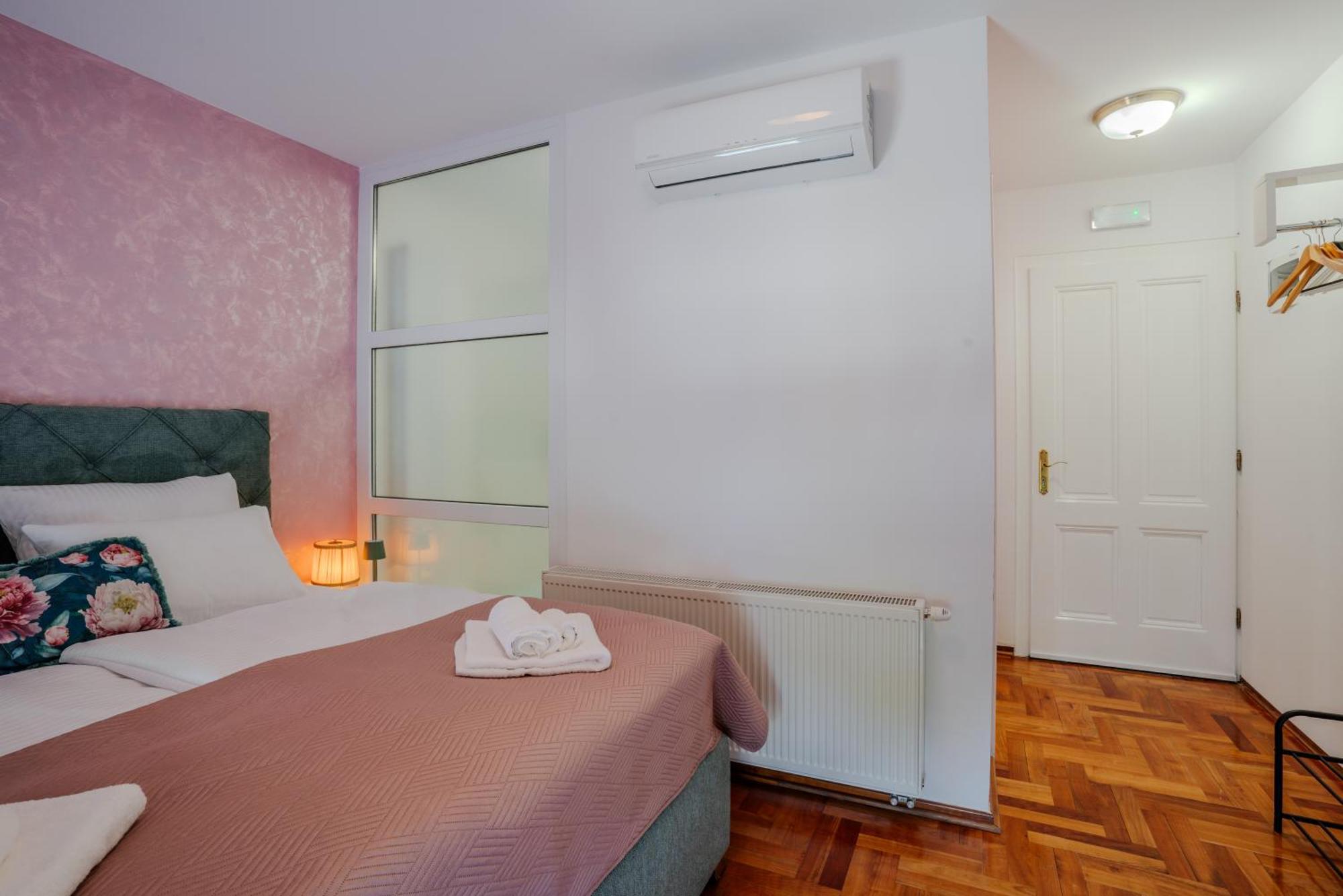 Vila Rosa Vukovar Esterno foto