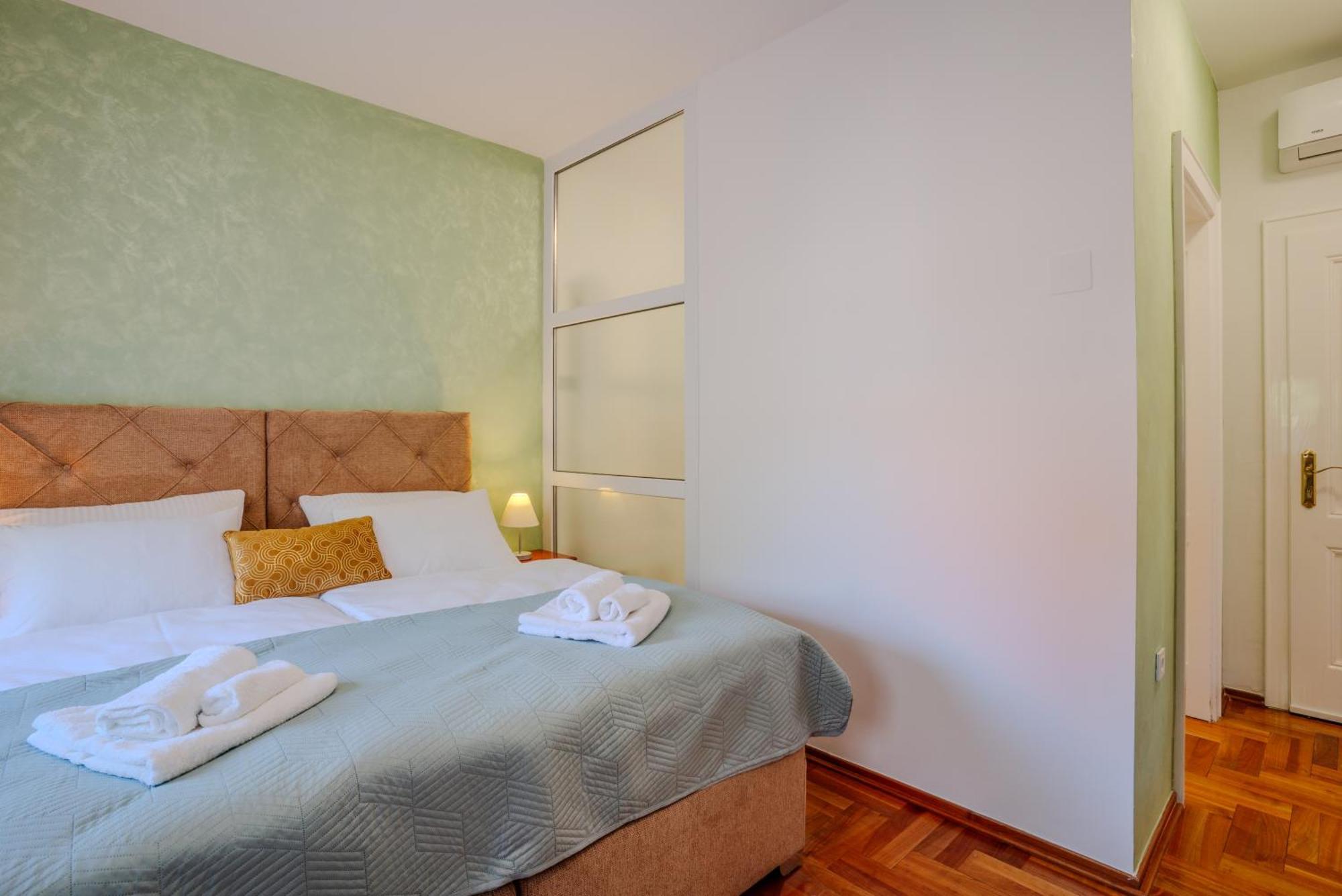 Vila Rosa Vukovar Esterno foto